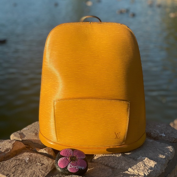 😍Super cute 😍 LOUIS VUITTON BACKPACK EPI - Picture 4 of 17